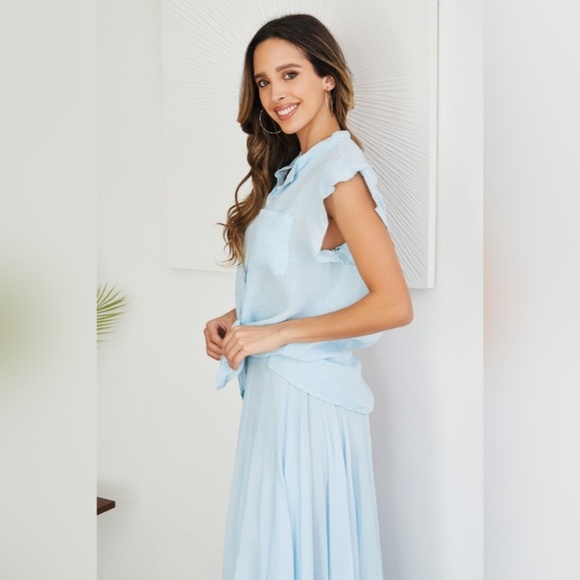 (8093-SKY) SOLID RUFFLE SHORT SLEEVE CHEST POCKET BUTTON DOWN LINEN TOP - Picture 2 of 4